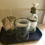 Maison Des Bourgades Couette-café