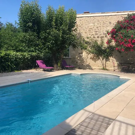 Bed & Breakfast Maison Des Bourgades Saint-Julien-de-Peyrolas