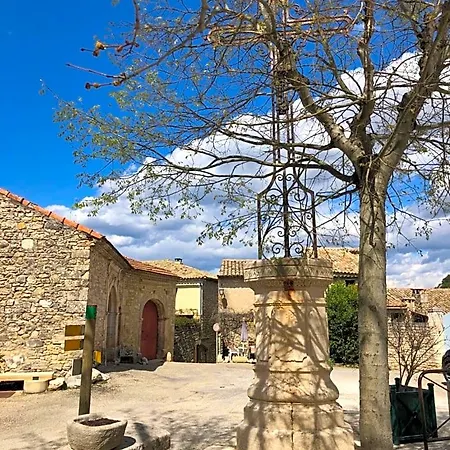 Bed & Breakfast Maison Des Bourgades 3*