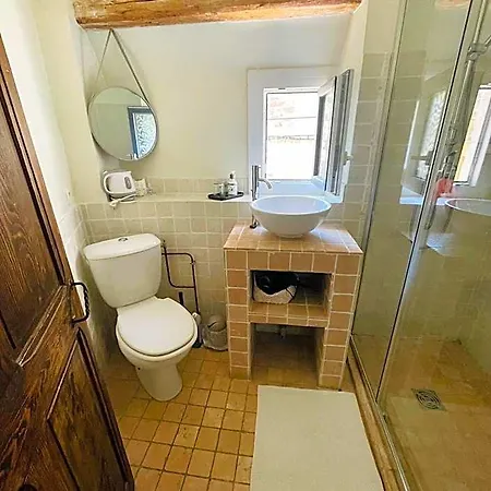 Bed & Breakfast Maison Des Bourgades 3*