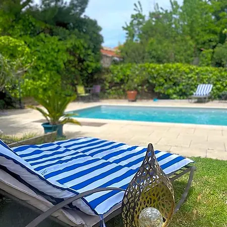 Maison Des Bourgades 3* Saint-Julien-de-Peyrolas