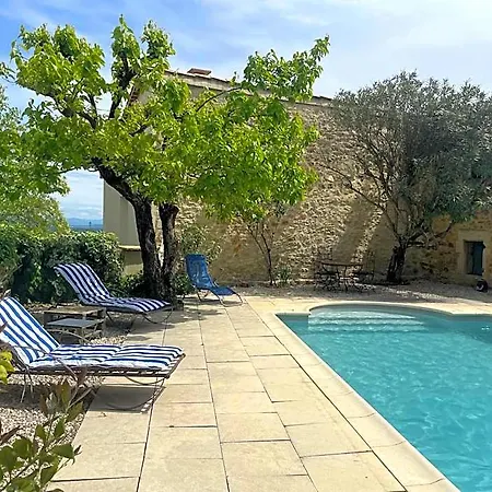 Maison Des Bourgades