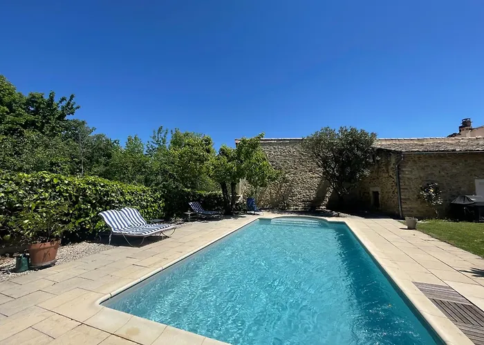 Maison Des Bourgades 3* Saint-Julien-de-Peyrolas